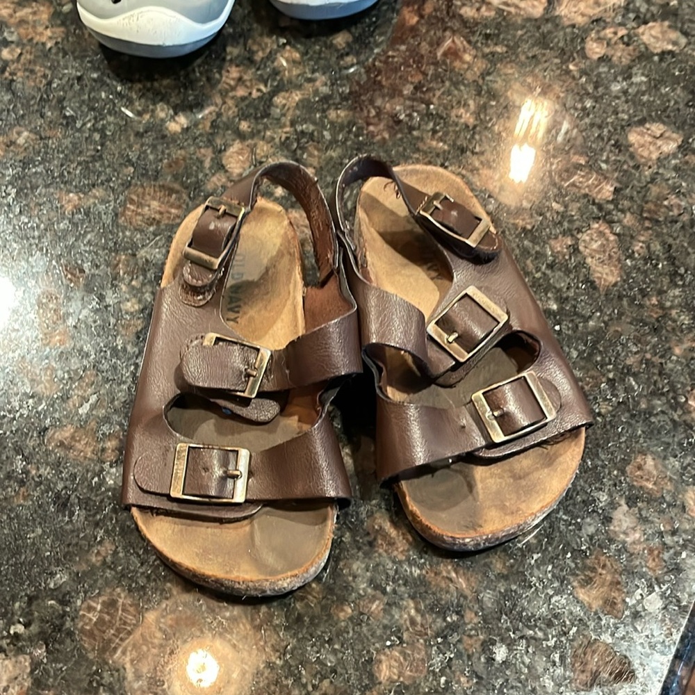 Old navy sandals